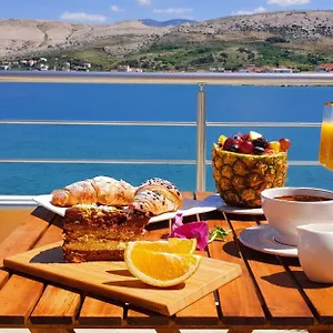 3* krevet i doručak Boutique Revelin